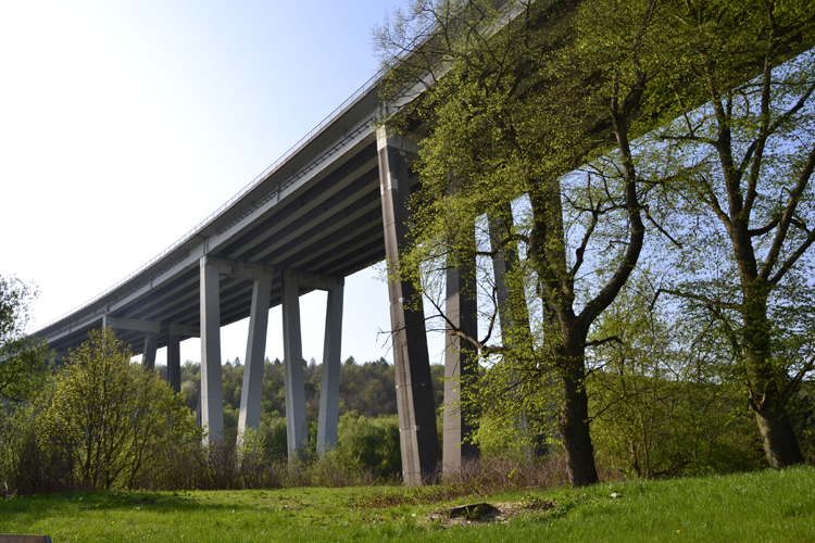 Autobahntreffen Autobahnfreunde Autobahnhistoriker Verkehrsgeschichte Sulzbachtalbrücke Autobahnbrücke 68