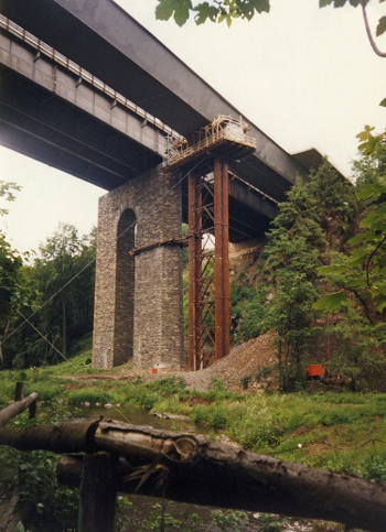Autobahn Talbrücke über die Große Striegis A4 10
