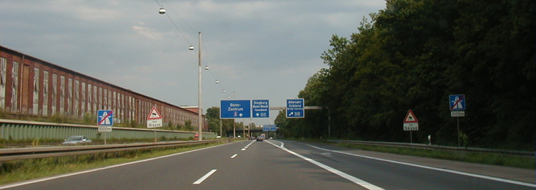 A555 Bundesautobahn Köln - Bonn Kraftwagenstraße Verkehrsgeschichte Schnellverkehr Bonn Leichtmetallwerke 122